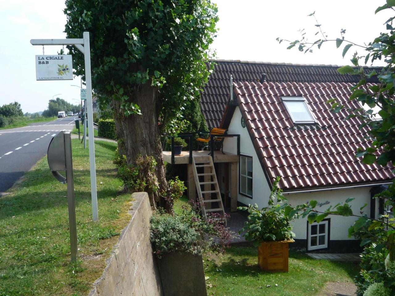 B&B La Cigale Veen Bagian luar foto