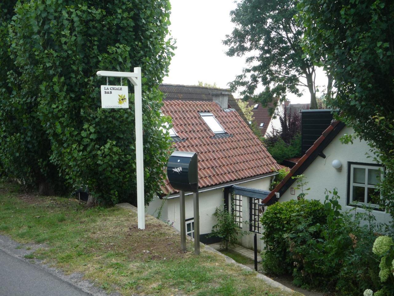 B&B La Cigale Veen Bagian luar foto